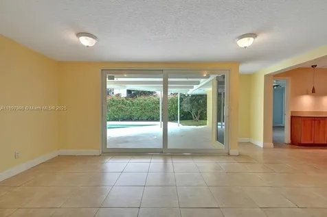 1221 Singer Drive Singer Island FL 33404