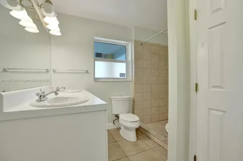 1221 Singer Drive Singer Island FL 33404