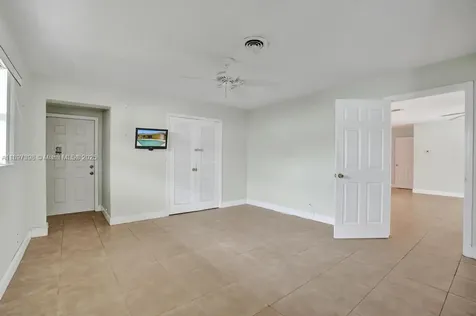 1221 Singer Drive Singer Island FL 33404