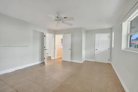 1221 Singer Drive Singer Island FL 33404