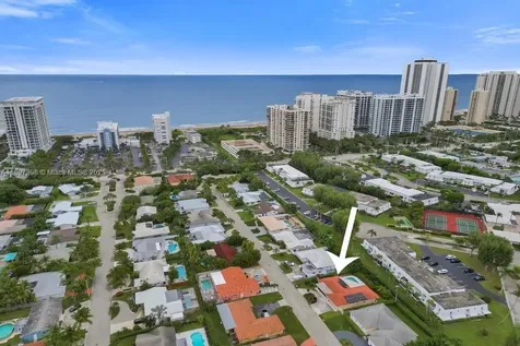 1221 Singer Drive Singer Island FL 33404