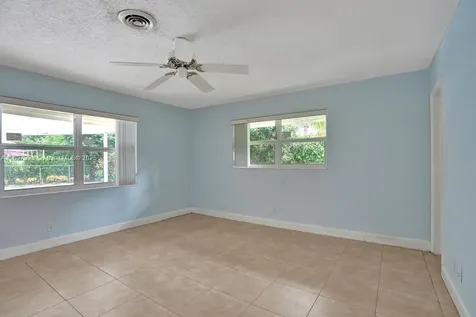 1221 Singer Drive Singer Island FL 33404