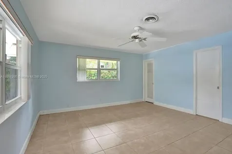 1221 Singer Drive Singer Island FL 33404