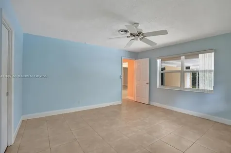 1221 Singer Drive Singer Island FL 33404