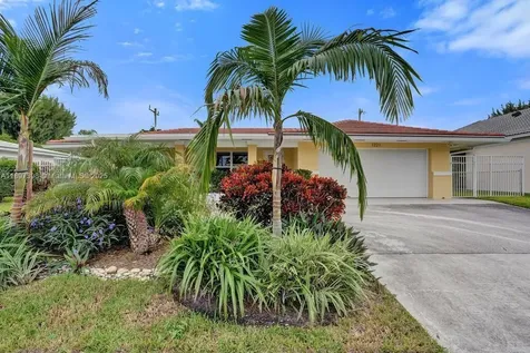 1221 Singer Drive Singer Island FL 33404