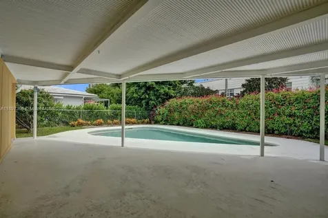 1221 Singer Drive Singer Island FL 33404