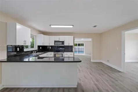 50 SW 26th Road Miami FL 33129