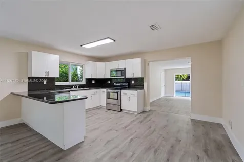 50 SW 26th Road Miami FL 33129