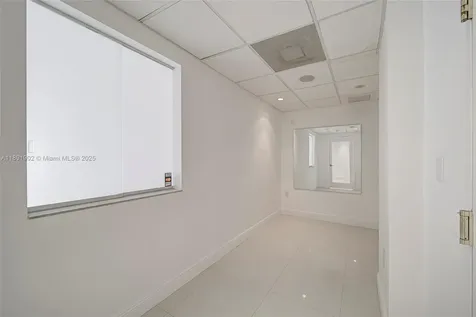 814 Ponce De Leon Boulevard Coral Gables FL 33134