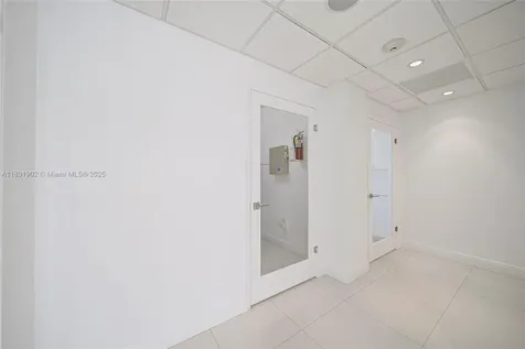 814 Ponce De Leon Boulevard Coral Gables FL 33134
