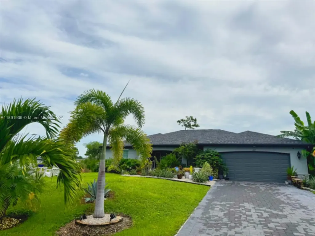 4157 NW 40th Avenue Cape Coral FL 33993