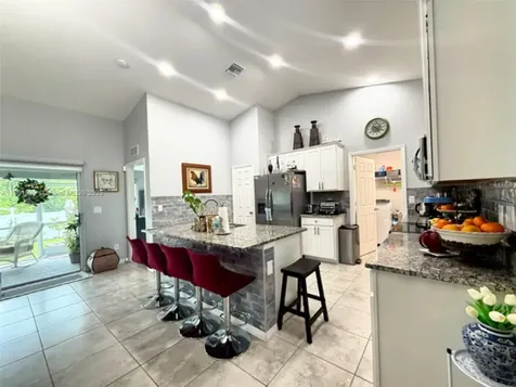 4157 NW 40th Avenue Cape Coral FL 33993