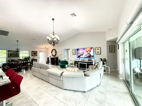 4157 NW 40th Avenue Cape Coral FL 33993