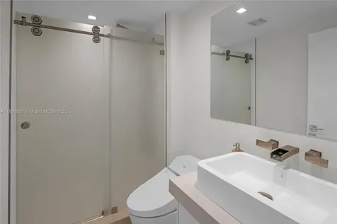20515 E Country Club Drive Aventura FL 33180