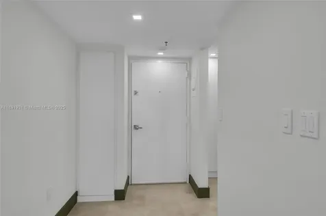 20515 E Country Club Drive Aventura FL 33180