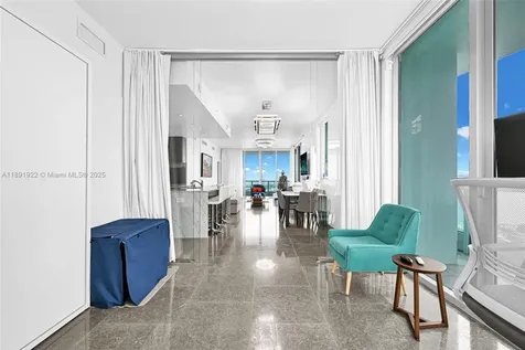 900 Biscayne Boulevard Miami FL 33132
