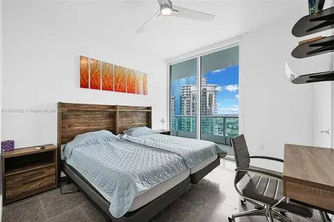 900 Biscayne Boulevard Miami FL 33132