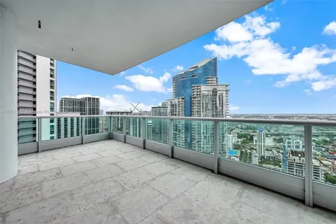 900 Biscayne Boulevard Miami FL 33132