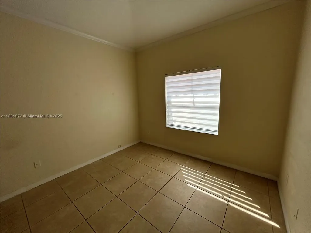 2279 Anchor Court Fort Lauderdale FL 33312