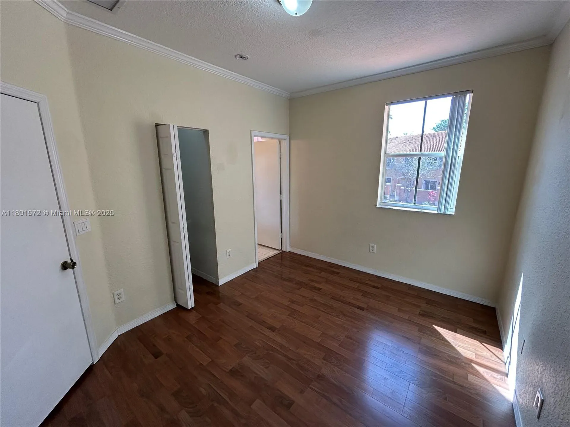 2279 Anchor Court Fort Lauderdale FL 33312