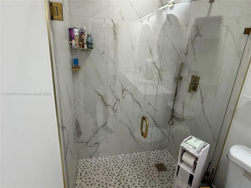 8204 Summerbreeze Lane Boca Raton FL 33496