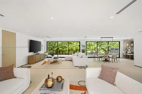 222 E Rivo Alto Drive Miami Beach FL 33139