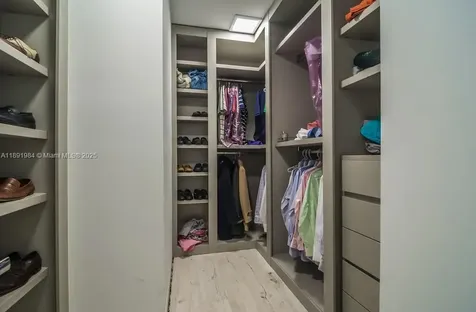 3500 Island Boulevard Aventura FL 33160