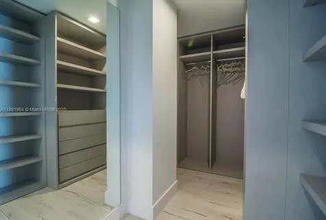 3500 Island Boulevard Aventura FL 33160