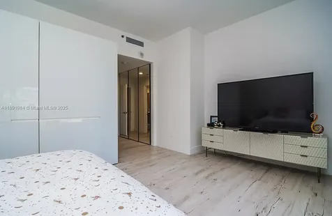 3500 Island Boulevard Aventura FL 33160
