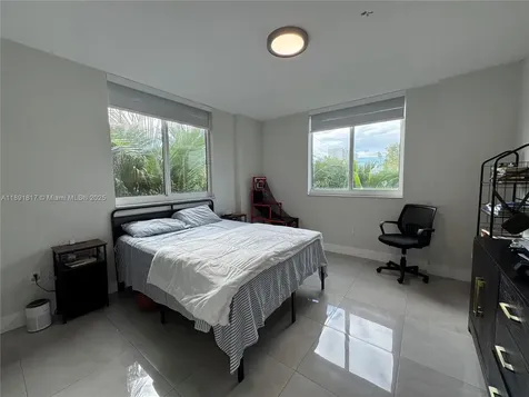 2775 NE 187th Street Aventura FL 33180
