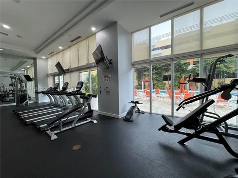 2775 NE 187th Street Aventura FL 33180