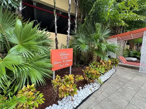 2775 NE 187th Street Aventura FL 33180