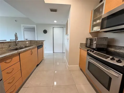 2775 NE 187th Street Aventura FL 33180