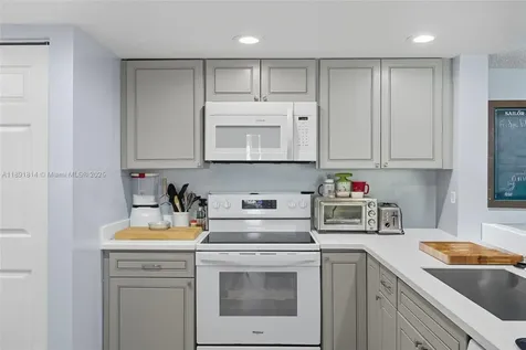 9122 W Atlantic Boulevard Coral Springs FL 33071