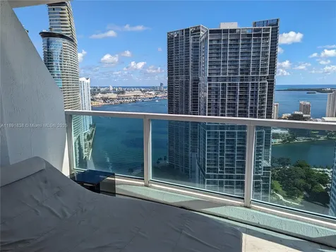41 SE 5th Street Miami FL 33131