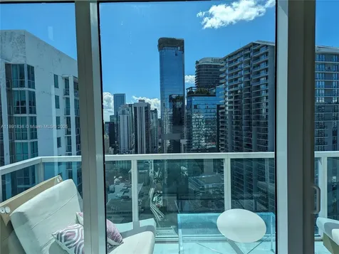 41 SE 5th Street Miami FL 33131