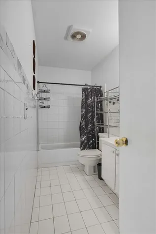 514 SW 72nd Terrace North Lauderdale FL 33068