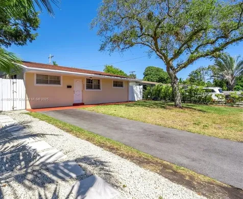6441 Allen Street Hollywood FL 33024