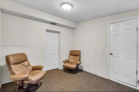 6441 Allen Street Hollywood FL 33024