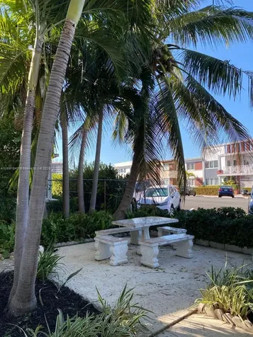 7435 Byron Avenue Miami Beach FL 33141