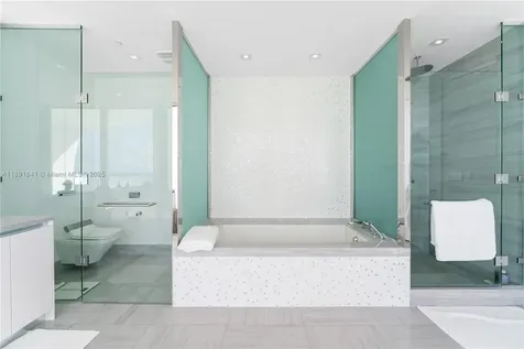 16901 Collins Avenue Sunny Isles Beach FL 33160