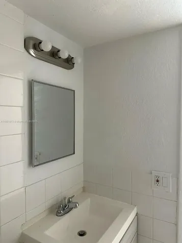 4160 NW 21st Street Lauderhill FL 33313