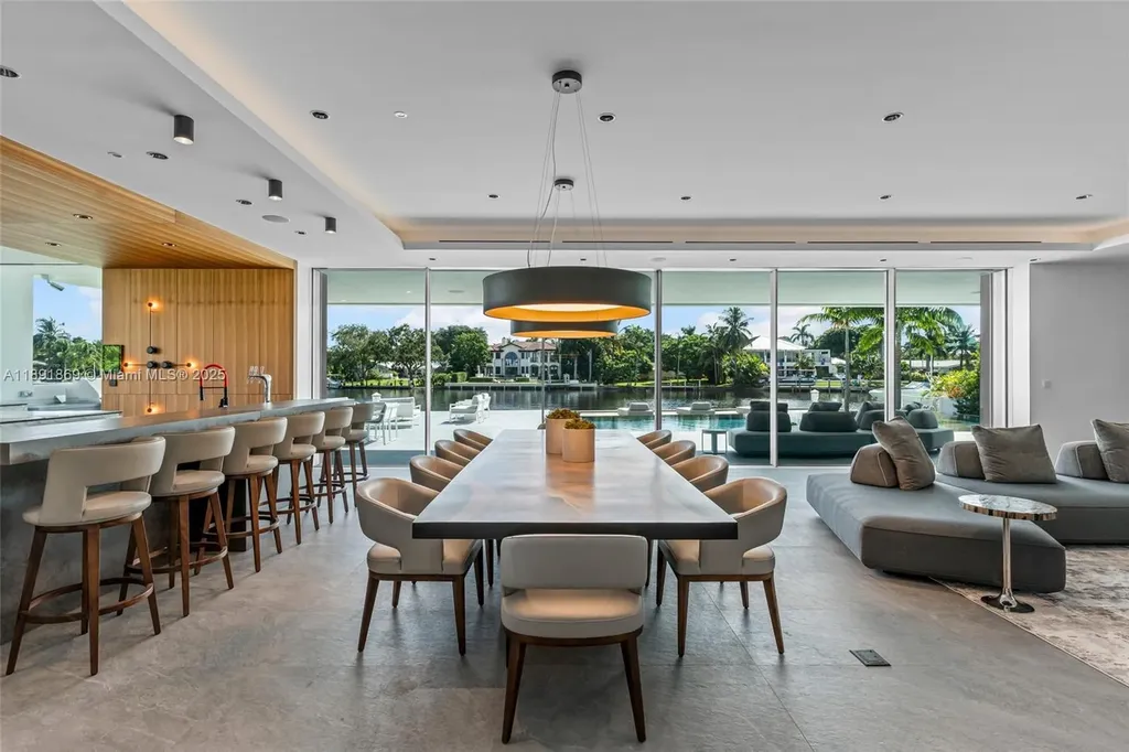 2131 NE 15th Street Fort Lauderdale FL 33304