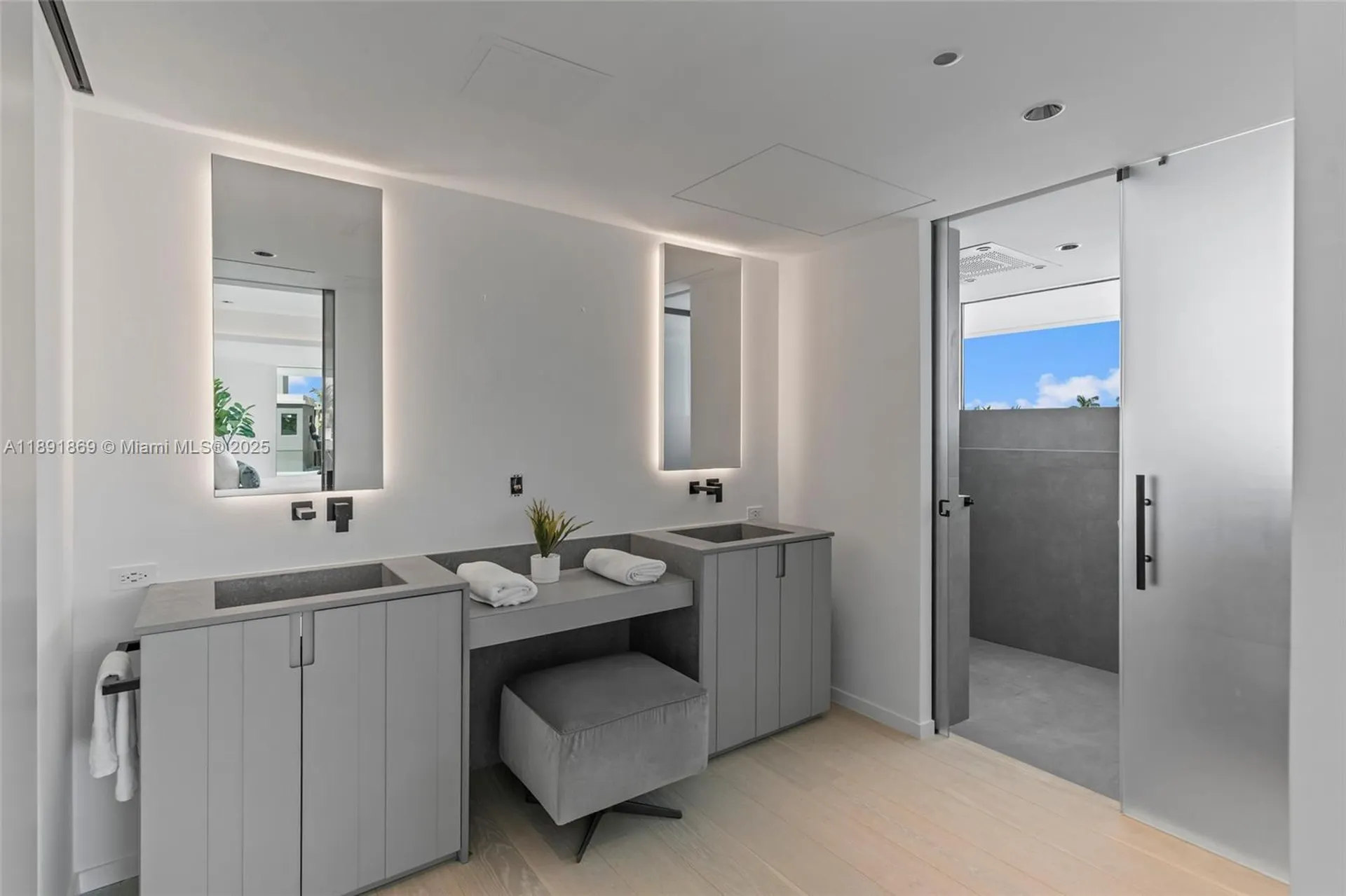 2131 NE 15th Street Fort Lauderdale FL 33304