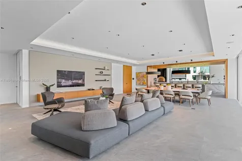 2131 NE 15th Street Fort Lauderdale FL 33304