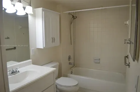 800 SW 142nd Avenue Pembroke Pines FL 33027