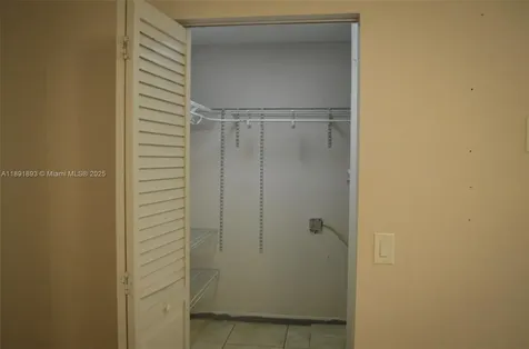800 SW 142nd Avenue Pembroke Pines FL 33027