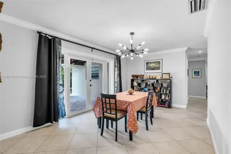 14263 SW 76th Street Miami FL 33183