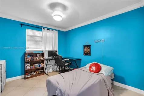 14263 SW 76th Street Miami FL 33183