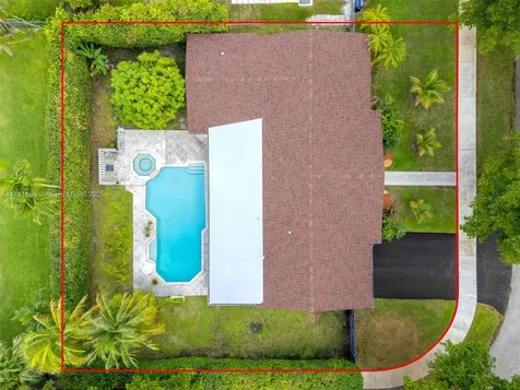 14263 SW 76th Street Miami FL 33183